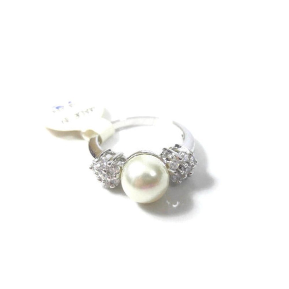 Pearl  CZ Ring Silver Plated Solitaire CZ Cluster - Picture 6 of 8